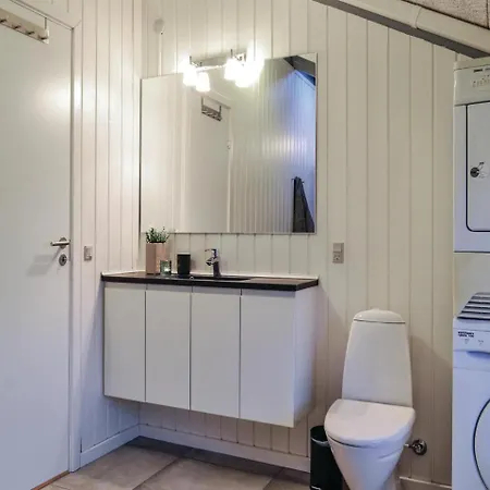 Nice Home In Hvide Sande With Sauna Semesterbostad *